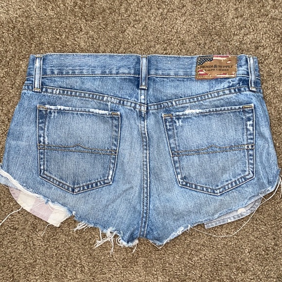 Ralph Lauren Shorts - Picture 2 of 4